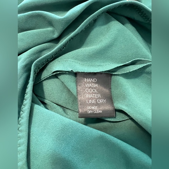 Norma Kamali Women's Green Long Sleeve Diana Gown - Picture 14 of 15